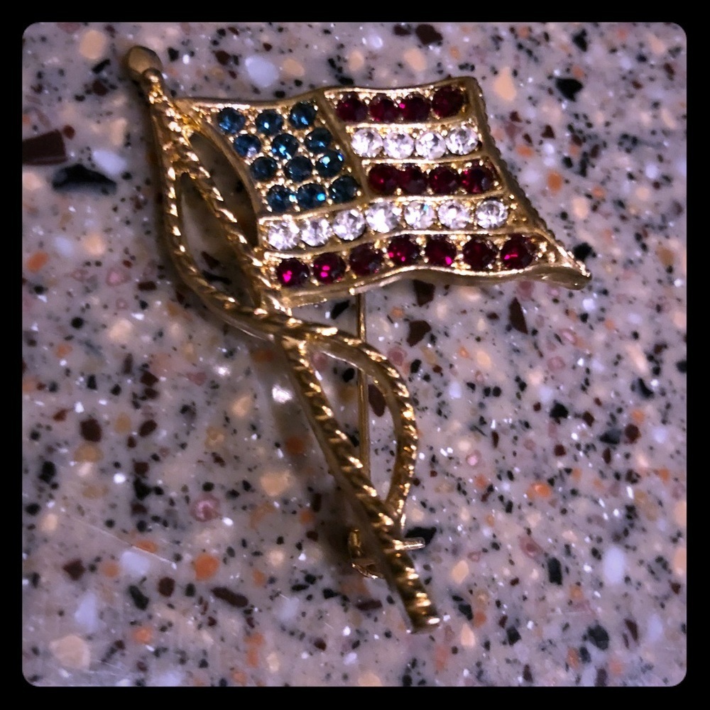 Vintage Patriotic American Flag Brooch | Red White Blue Crystal Gold Tone - Picture 4 of 8